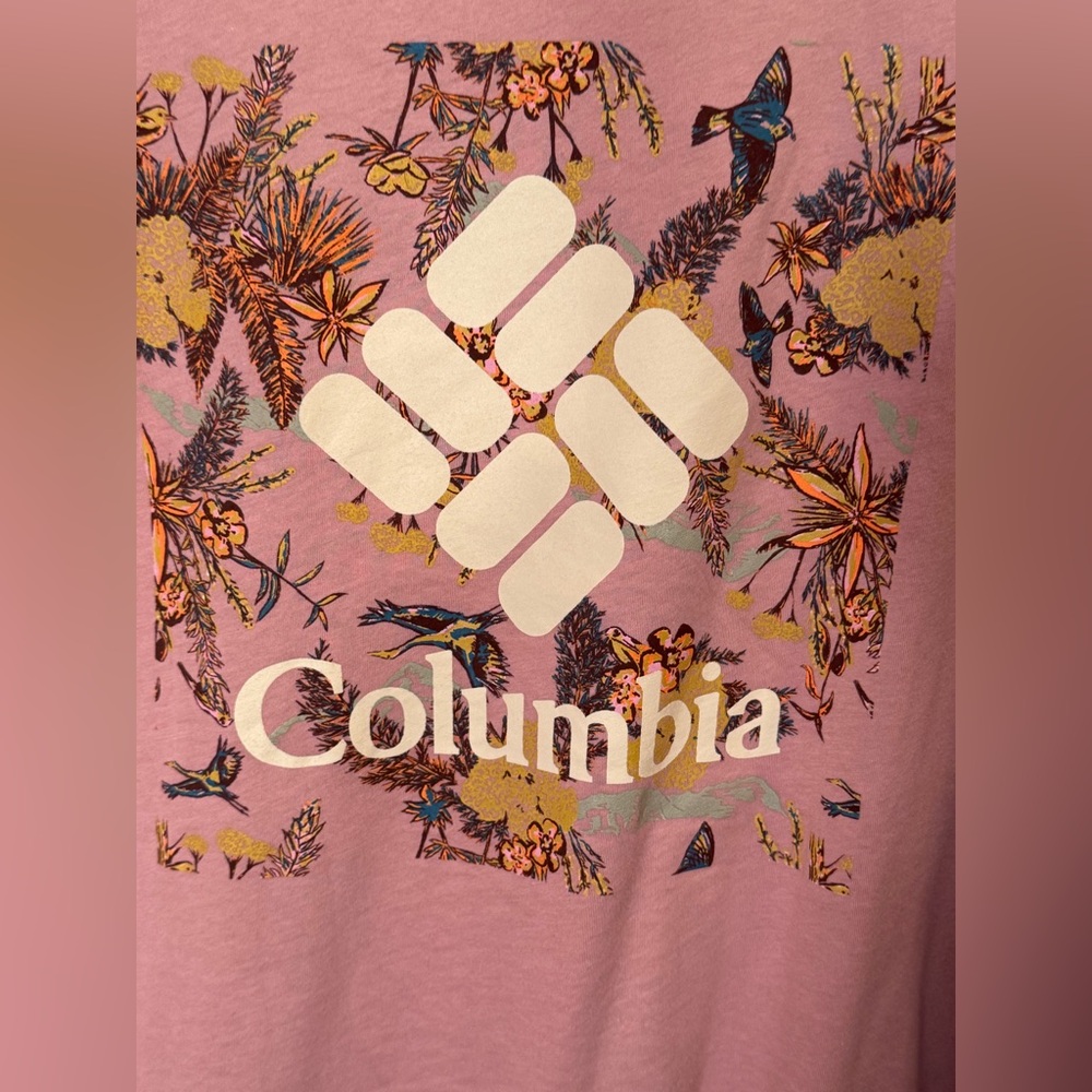 COLUMBIA  Logo Tee